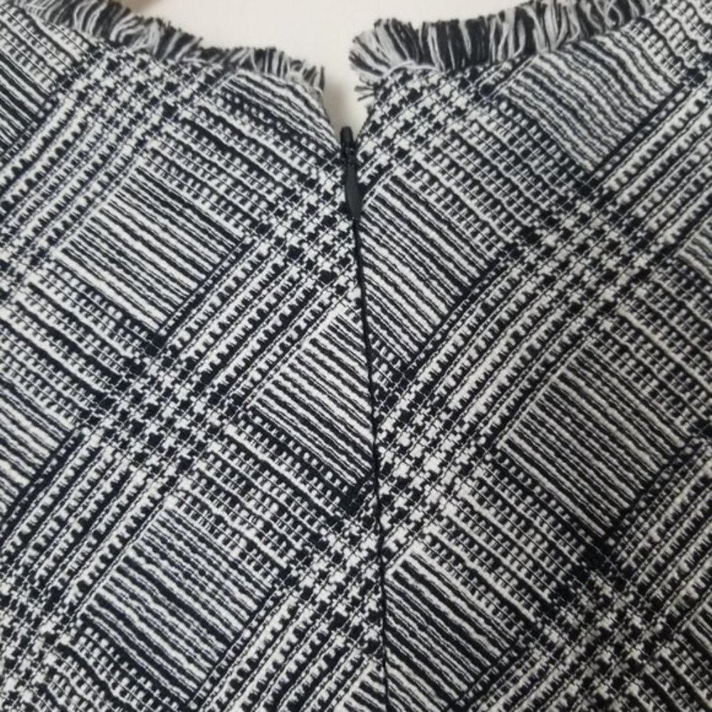 Fringe tweed Taylor sleeveless Asymmetrical dress size 10 (303) - Picture 11 of 11